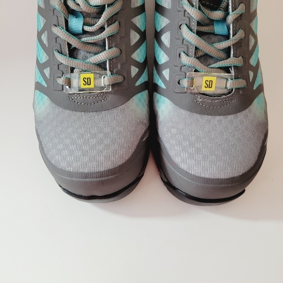 Nautilus Soft Toe Athletic Safety Shoe In Aqua -Gray - Picture 4 of 9